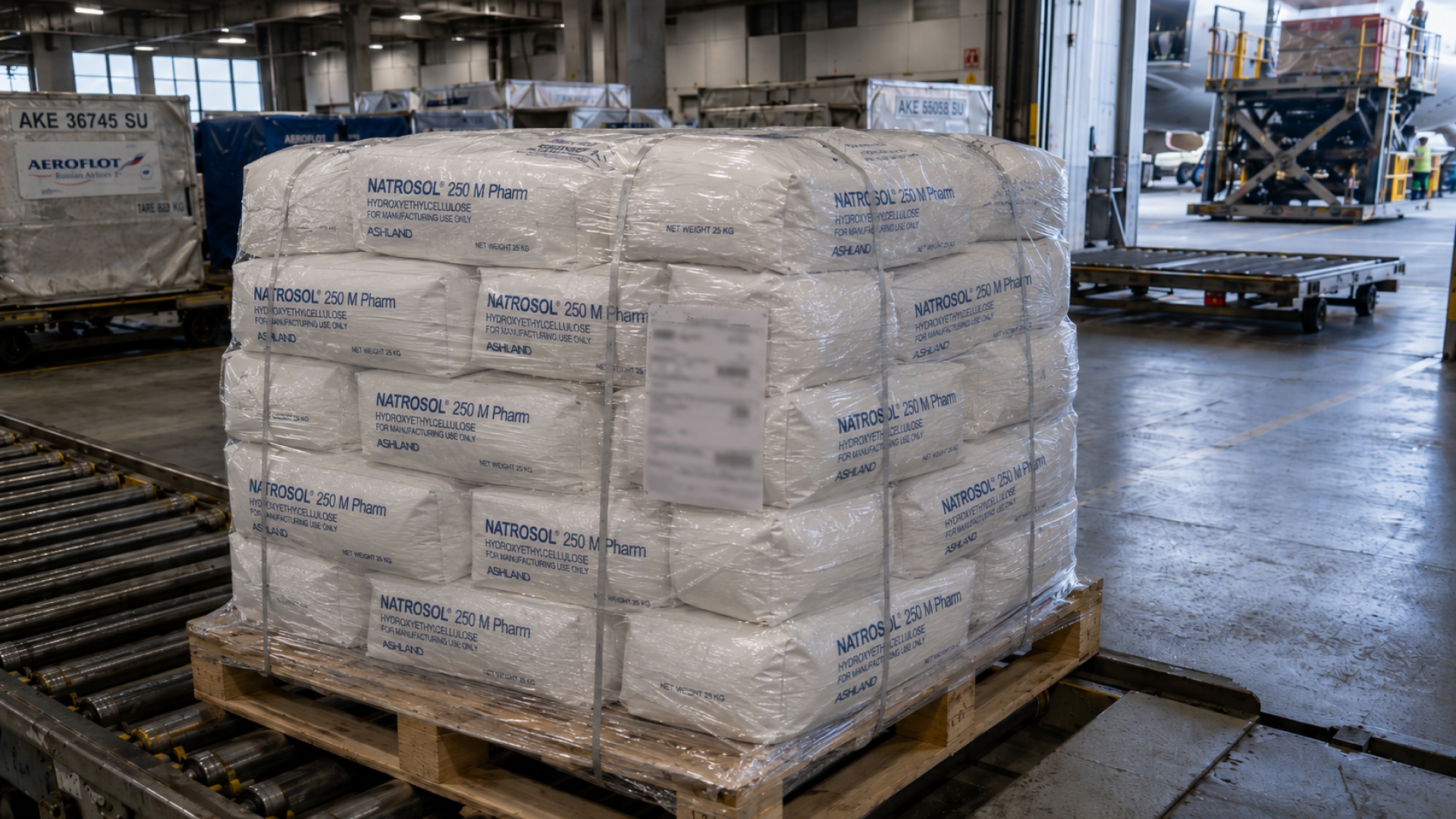 Партия фармацевтической химии NATROSOL 250 M Pharm подготовлена к авиаперевозке из США в Москву
